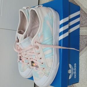 Adidas Nizza J shoes Size US 6